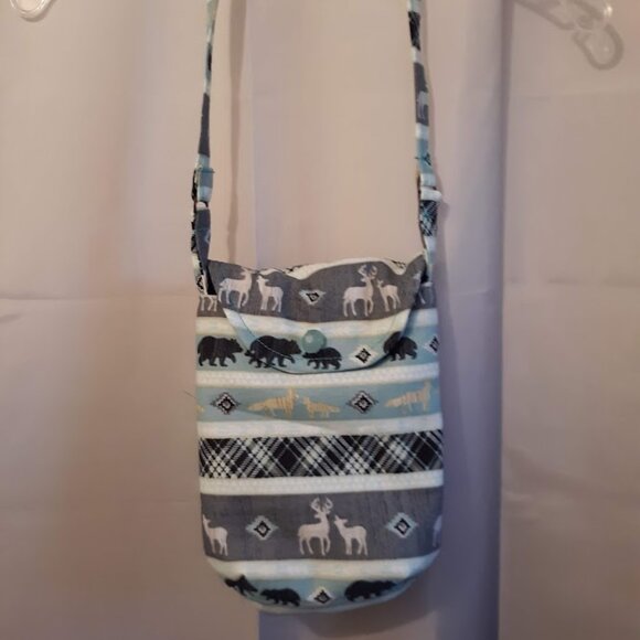 NEW Woodland Creatures Western print Crossbody Pouch Purse bag Flip Top Sling - Picture 2 of 12